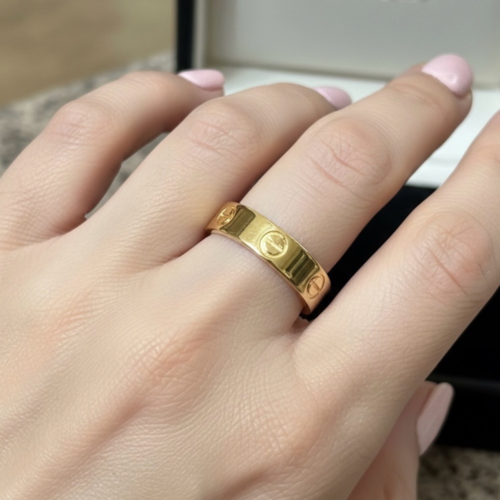 18K Gold Plated Screw Motif Love Ring Size 8 - Picture 4 of 5